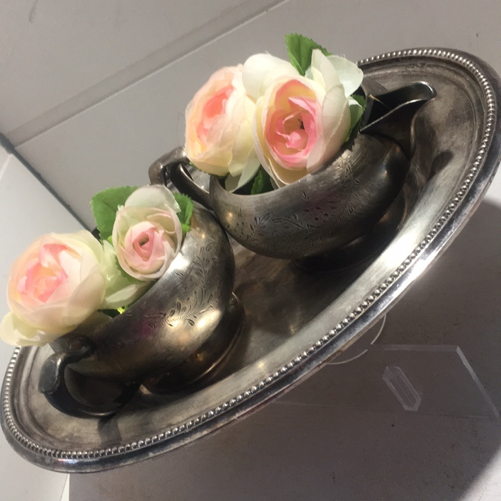 Vintage silver plated oval dish with sugar/creamer.